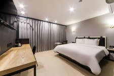 부산 대연동 HOTEL ONNA(호텔 온나) 데일리호텔 - 호텔&레스토랑 할인예약