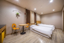 트루 리뷰 데일리호텔 - 호텔&레스토랑 할인예약