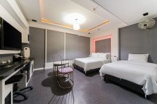 투어앤스파 부산 서면 LeeSunDeok Hotel 투어앤스파