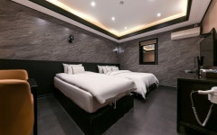 청주 루비노 호텔 신관) 스탠다드 트윈 금연룸 | 글로벌 여가 플랫폼 | 야놀자 공식 사이트