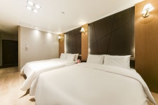 부산 - 부산 남포동 HOTEL LIN (린) 후기, 가격, 위치 - 예약