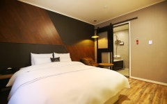 청주 LUCE Business Hotel - 트리플 숙소