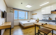 서귀포 비앤썬펜션 12평 스탠다드 양실-3 | 글로벌 여가 플랫폼 | 야놀자 공식 사이트