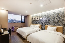 투어앤스파 부산 사상 브라운도트 사상르네시떼점 투어앤스파