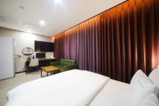 창원 - 창원 팔용동 DEUMEU(드므) 호텔 후기, 가격, 위치 - 예약