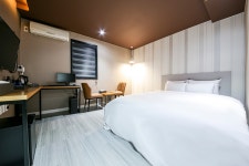 여수 호텔 어썸(ASOME BOUTIQUE HOTEL) - 트리플 숙소