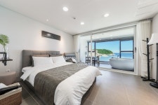 거제도 더100펜션(신축,오션뷰) 데일리호텔 - 호텔&레스토랑 할인예약