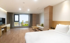 제주 유니 호텔 디럭스 더블 | 대한민국 최저가 종합숙박 예약 | 야놀자 공식 모바일 사이트