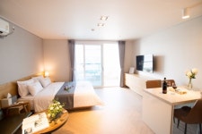 여수 리움호스텔 데일리호텔 - 호텔&레스토랑 할인예약