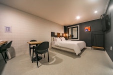 창원 상남동 호텔 크리스비 - 트리플 숙소