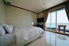 트루 리뷰 데일리호텔 - 호텔&레스토랑 할인예약