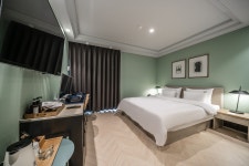 부산 사직 브라운도트 사직야구장점 데일리호텔 - 호텔&레스토랑 할인예약