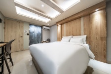 수원 - 수원 행궁동 썬스타 후기, 가격, 위치 - 예약