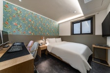 신촌 넘버25 신촌점 - 트리플 숙소