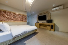 투어앤스파 진천 소풍 무인텔 Drive-in 투어앤스파