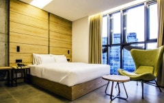 호텔 더 디자이너스 프리미어 건대 디럭스 더블 | 글로벌 여가 플랫폼 | 야놀자 공식 사이트