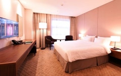 밀리토피아 호텔 [★숙박대전] 스탠다드 더블 | 대한민국 최저가 종합숙박 예약 | 야놀자 공식 모바일 사이트