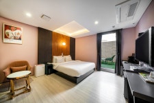 김해 어방동 호텔스테이 247 - 트리플 숙소