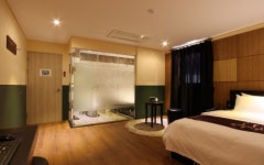 호텔 파비아 디럭스 더블 | 글로벌 여가 플랫폼 | 야놀자 공식 사이트