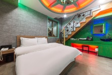 투어앤스파 익산 쇼팰리스 드라이브인 무인텔 투어앤스파