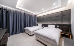 제주 The M Hotel 디럭스 트윈 - 아메리카노 두잔 | 글로벌 여가 플랫폼 | 야놀자 공식 사이트