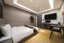 신촌 호텔 서강스테이 - 트리플 숙소