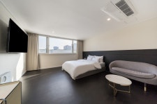 시흥 HOTEL LIV LIFE(리브라이프) - 트리플 숙소