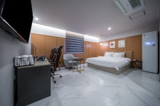 부산 사상 브라운도트 사상르네시떼점 데일리호텔 - 호텔&레스토랑 할인예약