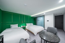 수원 - 수원(인계동) HOTEL 166 후기, 가격, 위치 - 예약