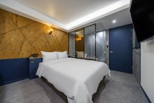 성남 HOTEL월 - 모란역점 - 트리플 숙소