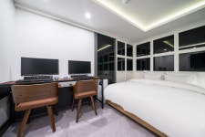 수원 - 수원(인계동) HOTEL 166 후기, 가격, 위치 - 예약