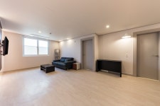 군산 - 군산 라온 펜션호텔 (laon hotel drive in) 후기, 가격, 위치 - 예약