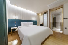 부산 사직 H Avenue 미남역점 - 트리플 숙소