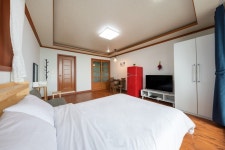 태안 몽산포추억펜션 데일리호텔 - 호텔&레스토랑 할인예약