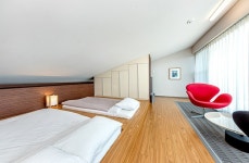 서귀포 제주봄뮤지엄스테이펜션 데일리호텔 - 호텔&레스토랑 할인예약