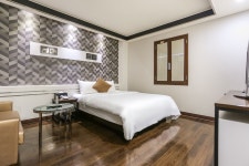 강서(김포공항) TJ - 트리플 숙소