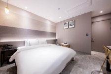 군산 - 군산 마리 호텔(경장점) 후기, 가격, 위치 - 예약