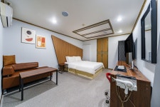 일산(탄현) 사이버21 - 트리플 숙소