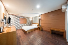 수원 - 수원역 제이(J)호텔 후기, 가격, 위치 - 예약