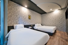 창원 진해 용원 아바