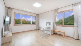 투어앤스파 제주 관음사가는길펜션 투어앤스파