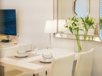 춘천 하얀허브펜션 데일리호텔 - 호텔&레스토랑 할인예약