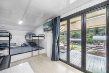 가평 션샤인글램핑카라반 데일리호텔 - 호텔&레스토랑 할인예약