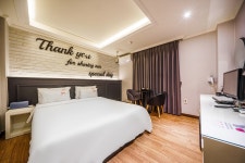 창원 명서동 YO(요) - 트리플 숙소