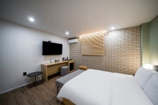 창원 - YAJA 창원명서컨벤션센터점 후기, 가격, 위치 - 예약