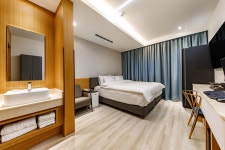 대구 엑스코 컨벤션 비즈니스 호텔 - 트리플 숙소