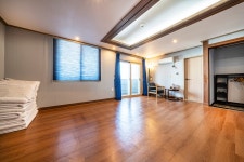 통영 라베르 - 트리플 숙소