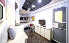 가평 새연카라반글램핑캠핑펜션(1호점) 키티VIP카라반 | 글로벌 여가 플랫폼 | 야놀자 공식 사이트