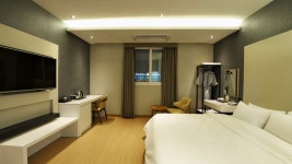 호텔 B - 트리플 숙소