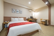 수원 - 수원역 Boutique Hotel XYM 후기, 가격, 위치 - 예약